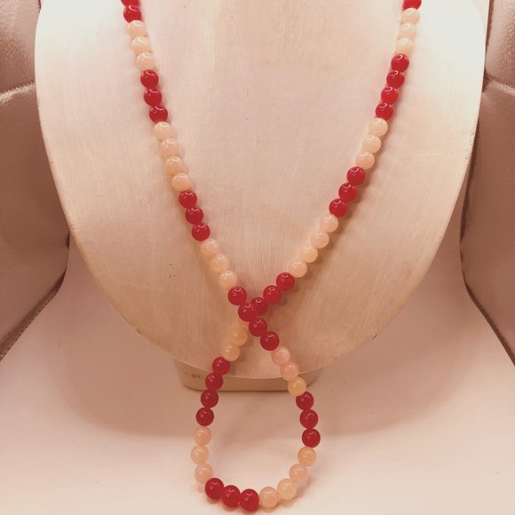 RED AND PINK JADE BEAD NECKLACE  32" LONG WITH 14K BEAD CLASP - Picture 5 of 5